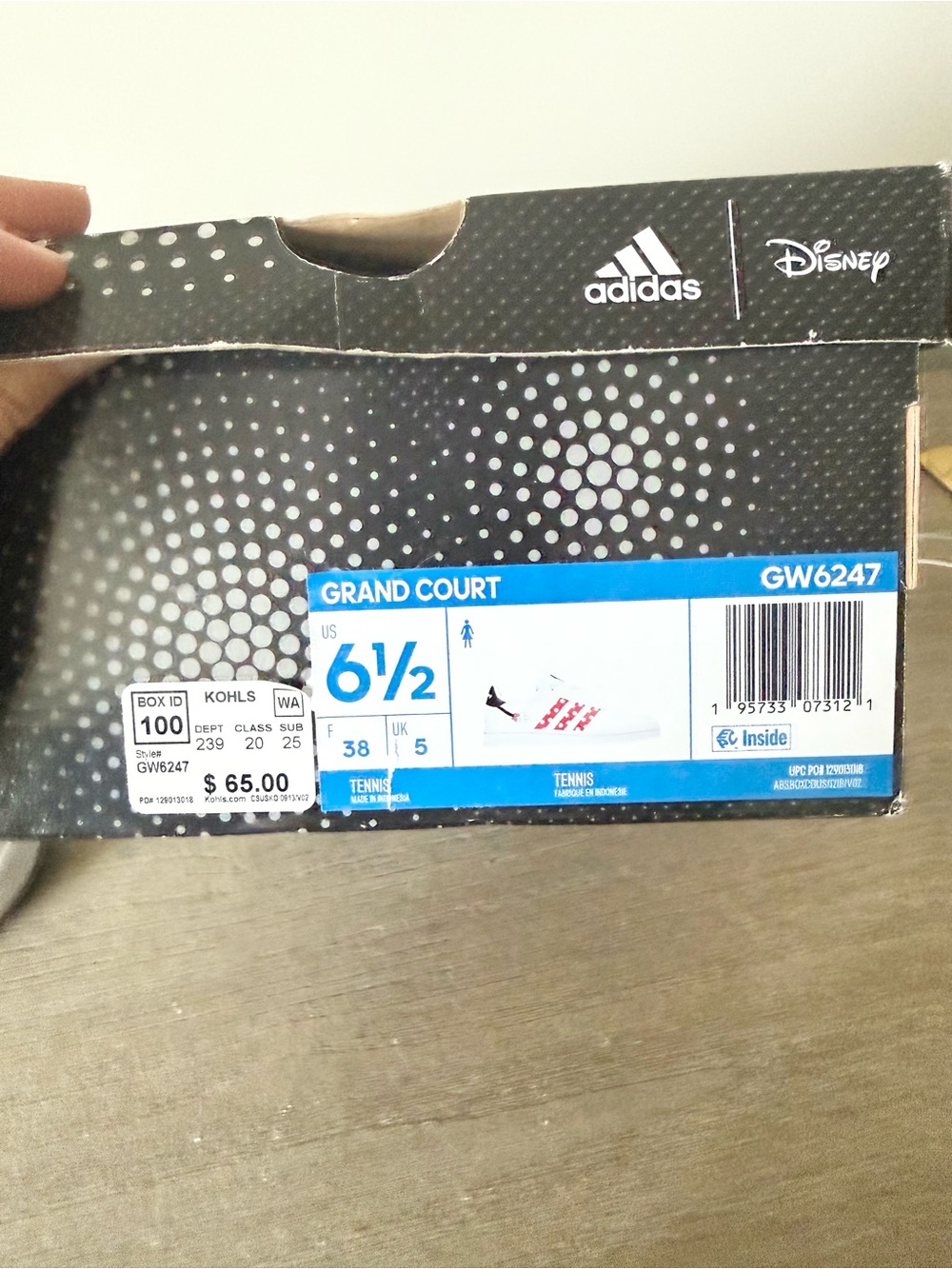 NIB adidas Disney Grand Court White & Red Sneakers with Minnie Detail Size 6.5 - Picture 11 of 12